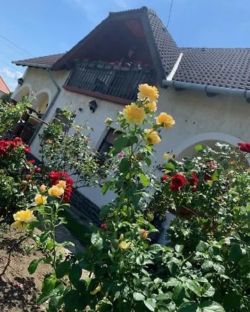 Pensjonat Pista Bacsi Vendeghaza Badacsonytomaj